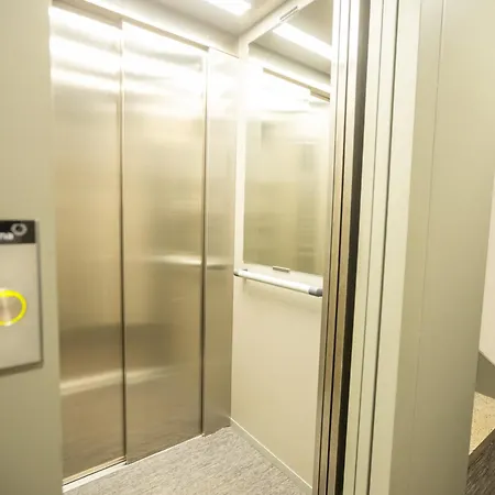 Lucus - 5 Min Centro - Luxury Apartment Lugo