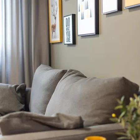 Lucus - 5 Min Centro - Luxury Apartment *
